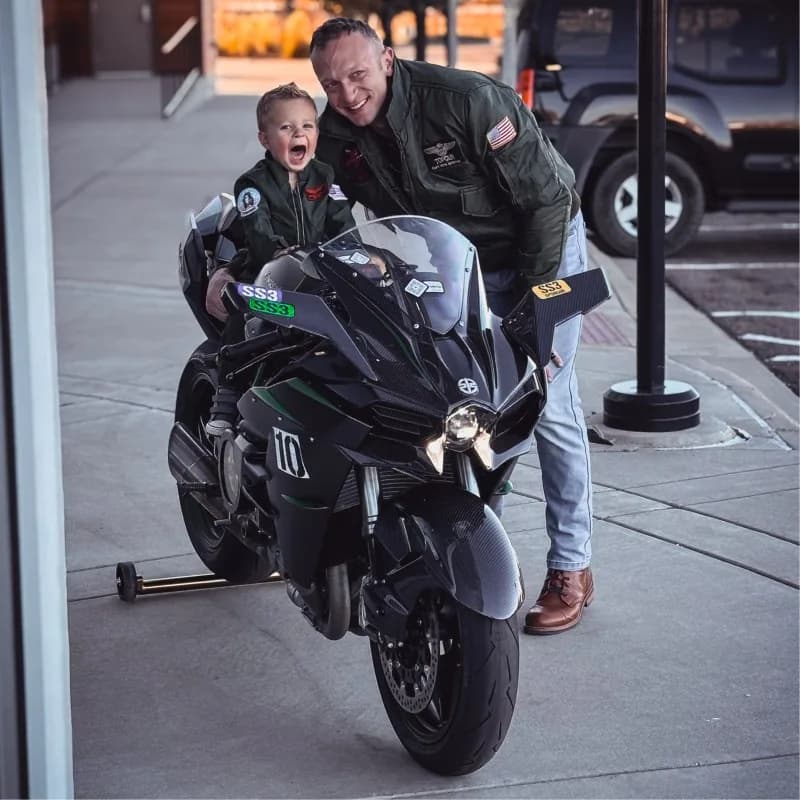 Brandon Shutter with his son